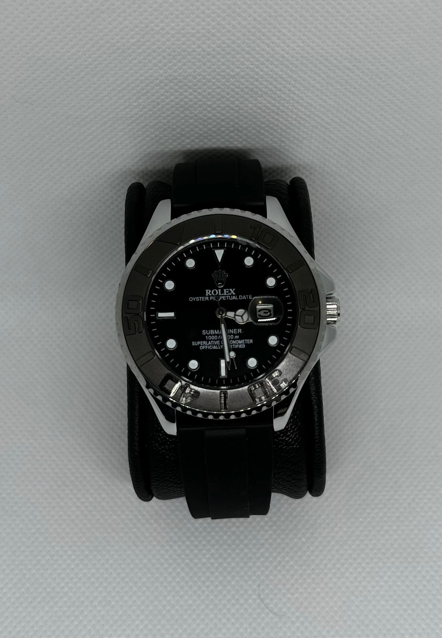 ROLEX SUBMARINE 41 MM DIAMETRE BLACK INTEGRATED RUBBER STRAP